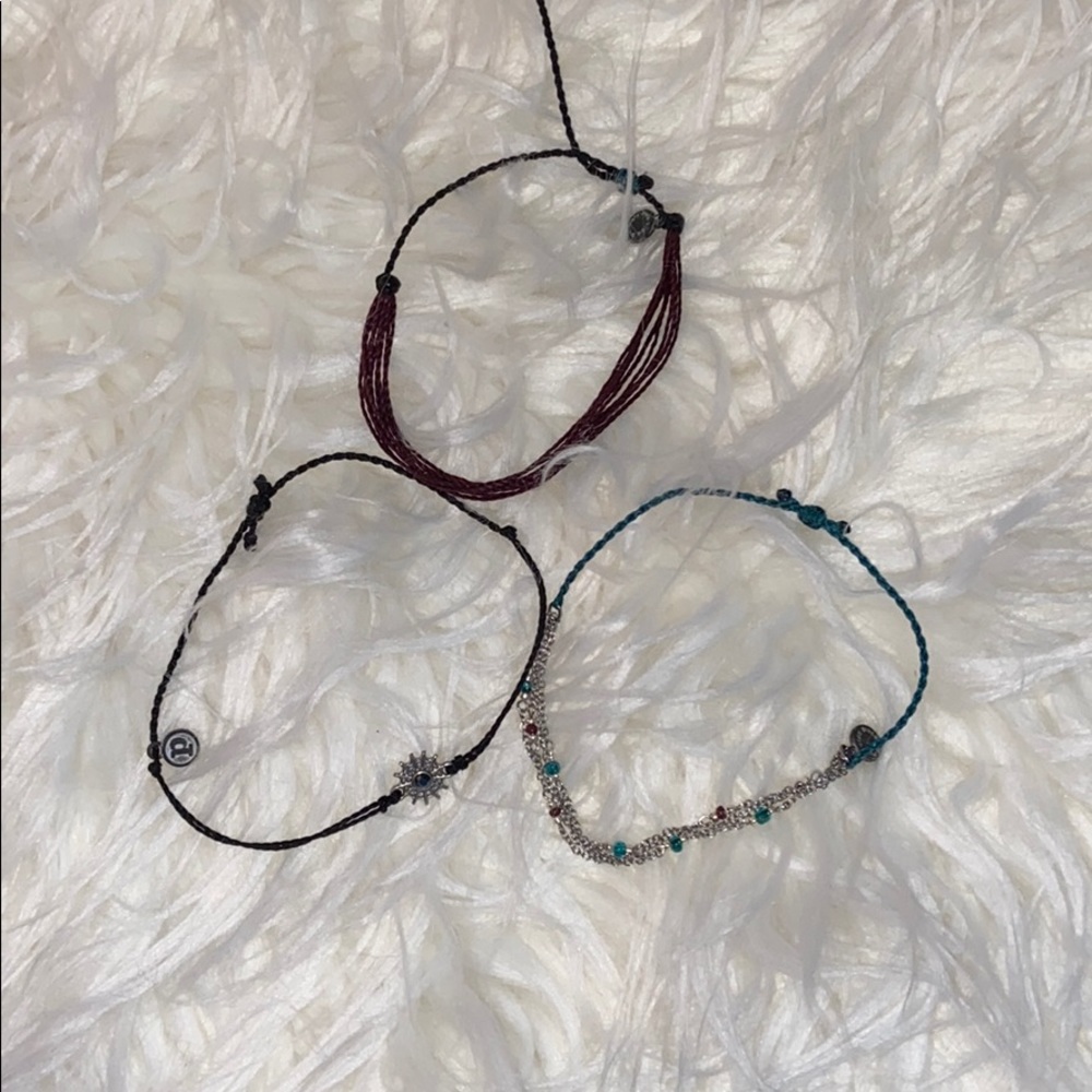 set of puravida bracelets